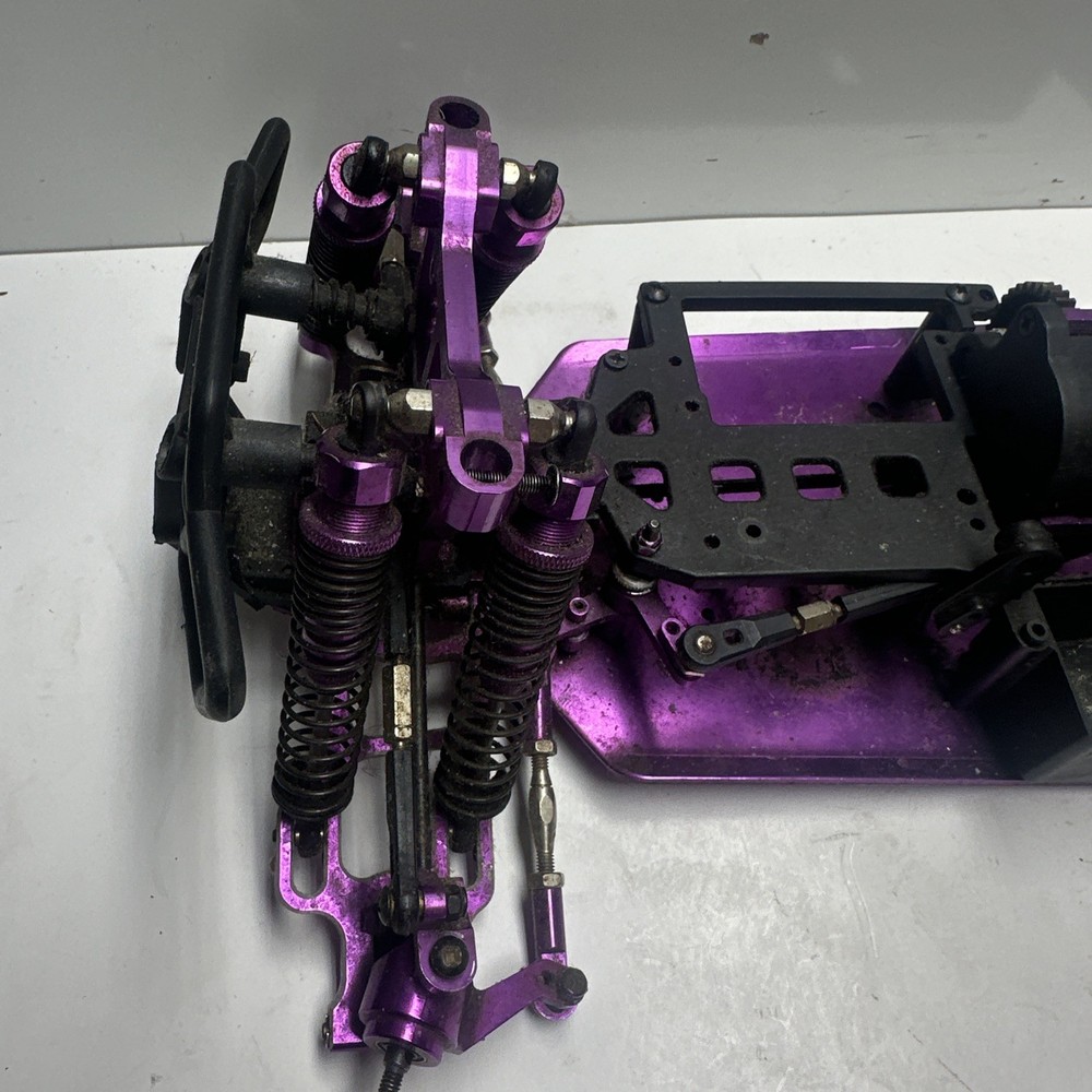 Aluminum Nitro RC Chassis. Purple.