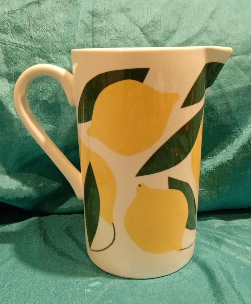 Alltrue/Antra Svarcs Make Lemonade Pitcher