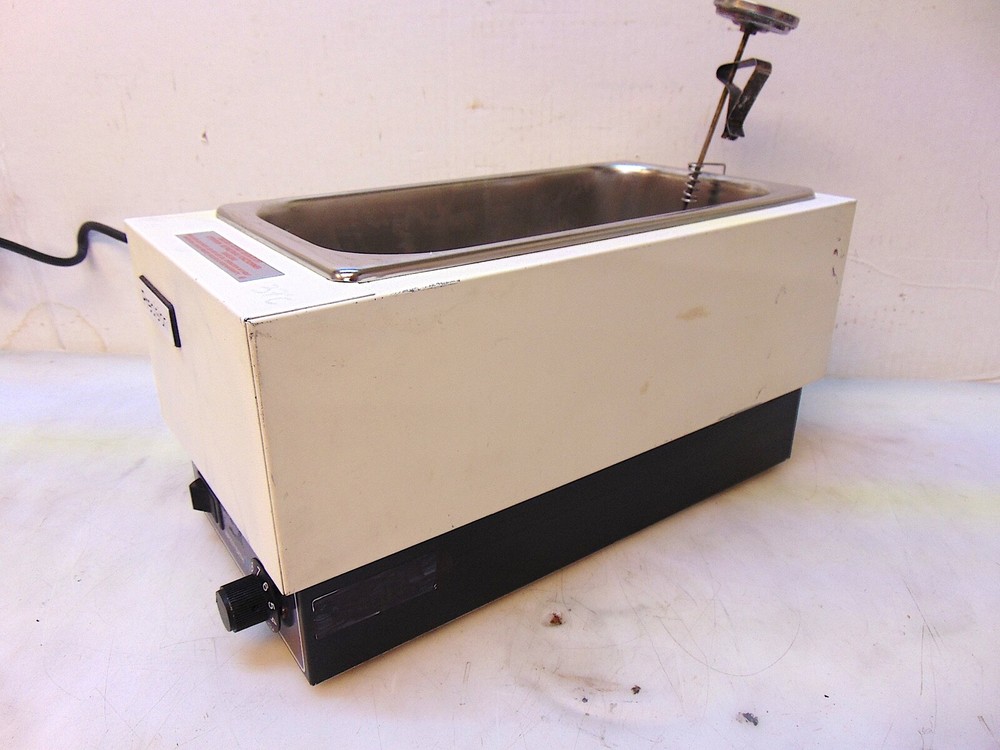 Precision Water Bath Model 182 - Good Working Condition - S7171