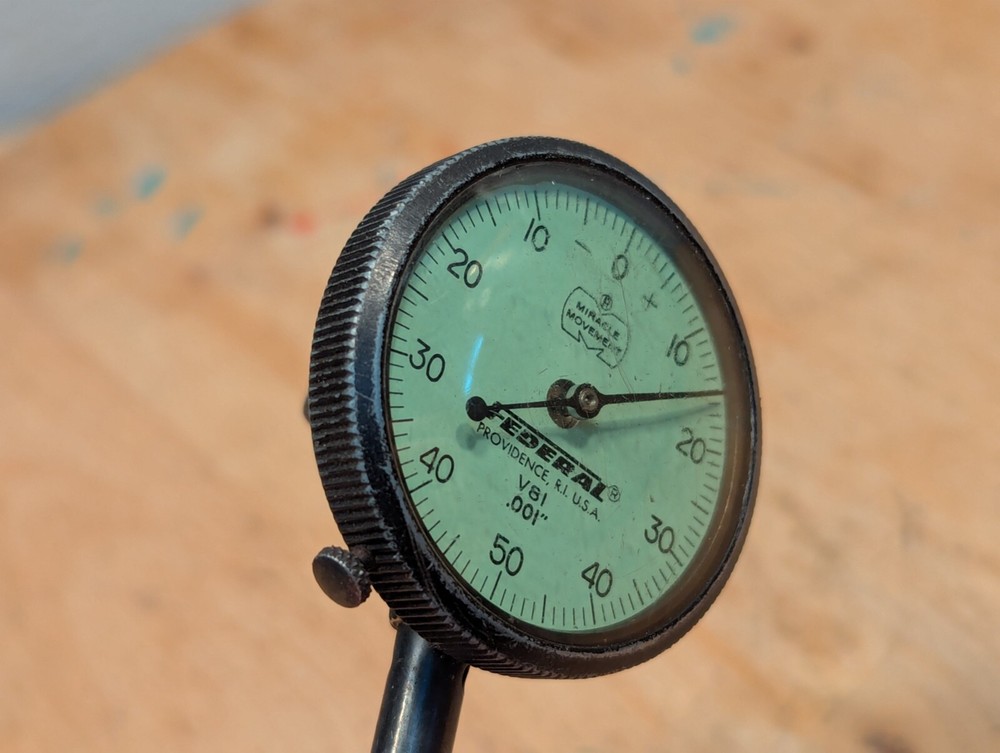 Vintage Federal Dial Indicator V81