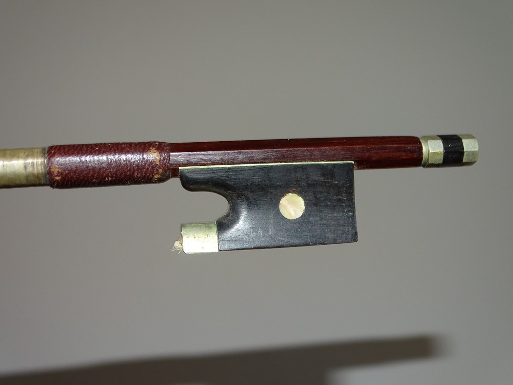 10 OLD VIOLIN BOWS FOR RENOVATION (S070)
