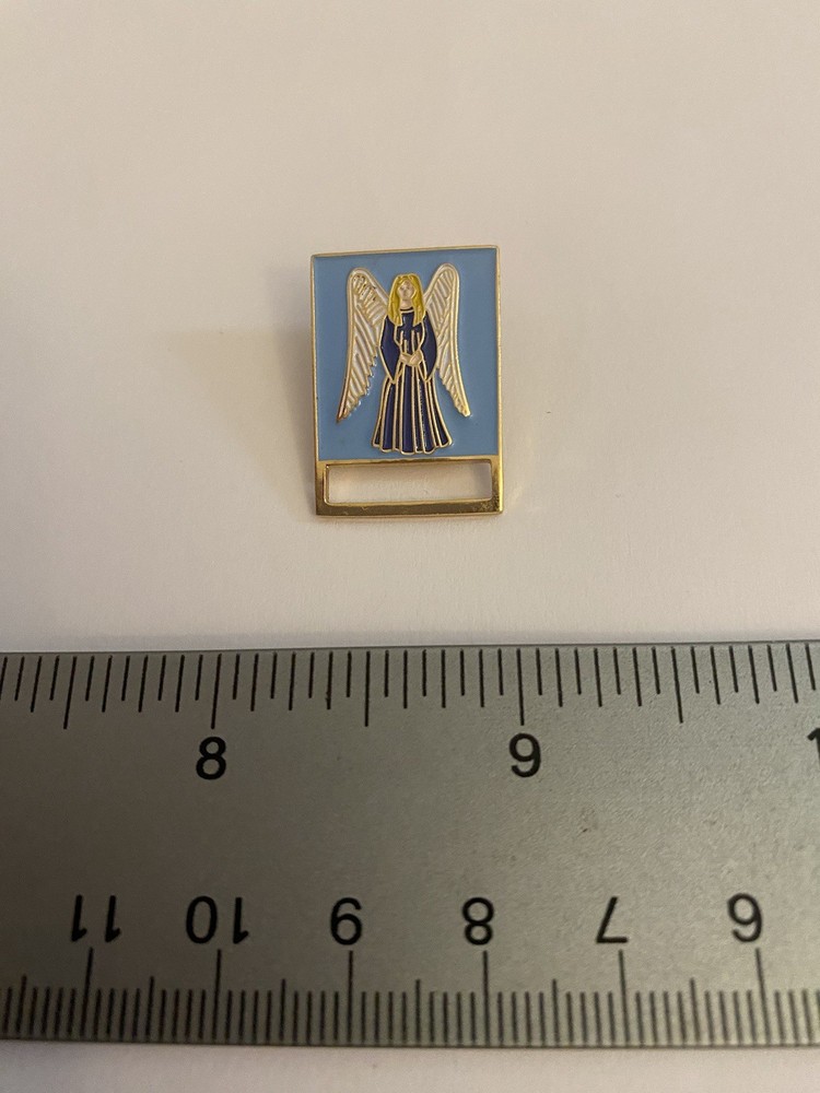 Religious Angel Lapel Pin P194