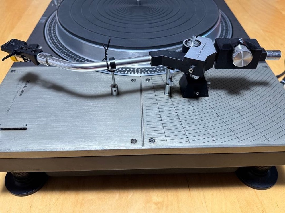 Technics SL-1100 Direct Drive Record Player Turntable JP