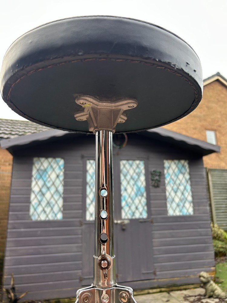 STAGG Drum Stool | Chrome | Adjustable height | Padded seat |