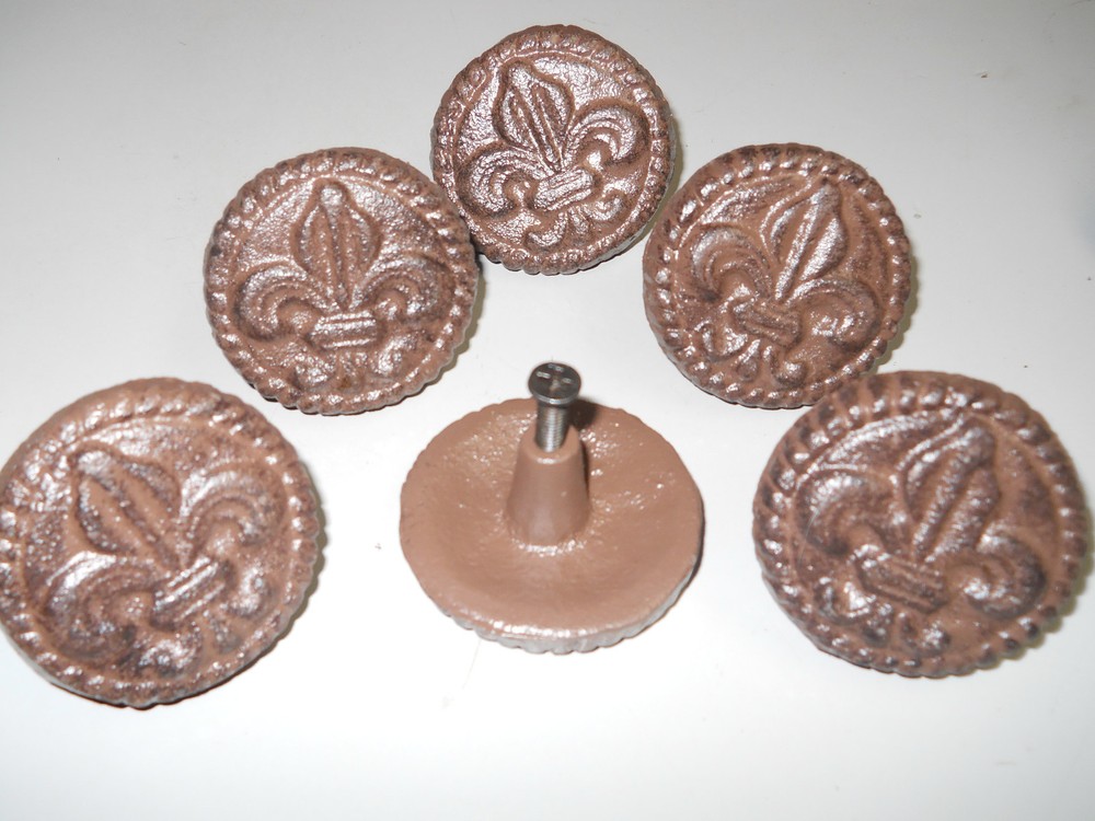 2 Cast Iron Antique Style FLEUR DE LIS Drawer Pull Barn Handle Door Knobs ROUND
