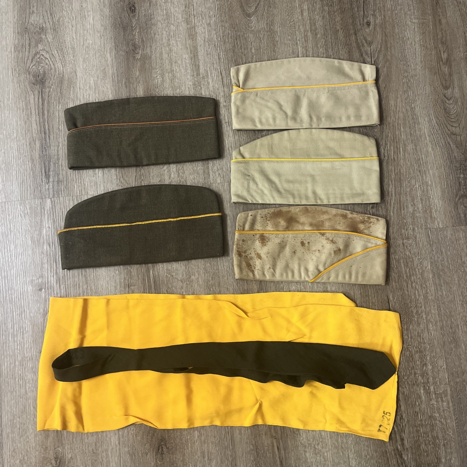 WWII Korea Cavalry Armored Garrison Cap Tie Hat Ascot MILITARY Yellow Vietnam