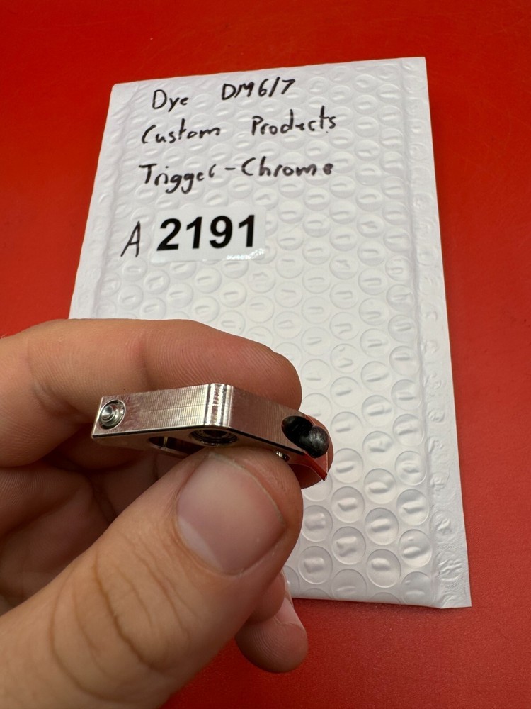 Custom products Dye DM6/7 Trigger-Chrome