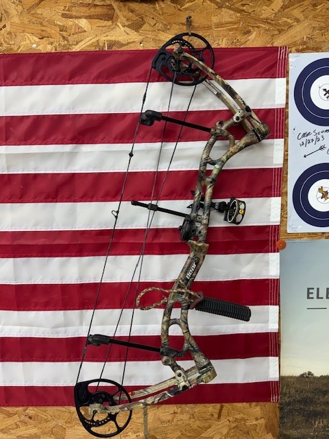 BEAR Effect Compound Bow LH 47-60# PLUS EXTRAS