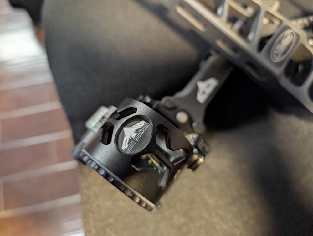 Mathews V3 31 Compound Bow W/Black Mountain Sight & Carbon Stabilizer