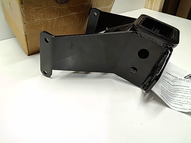 Moose Receiver Hitch - 2000 Moose NOS