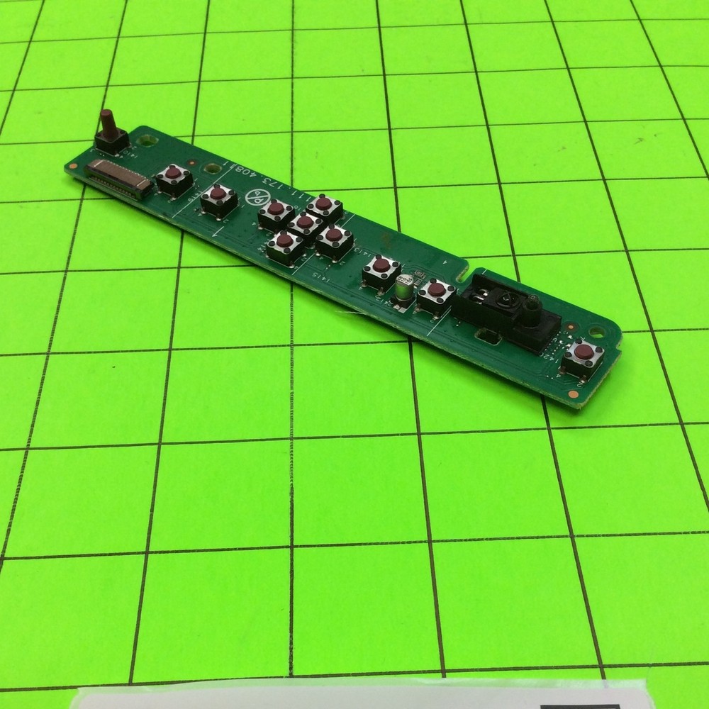 Directv D12-700 Cable Box Key Button Board 3111.173.40811