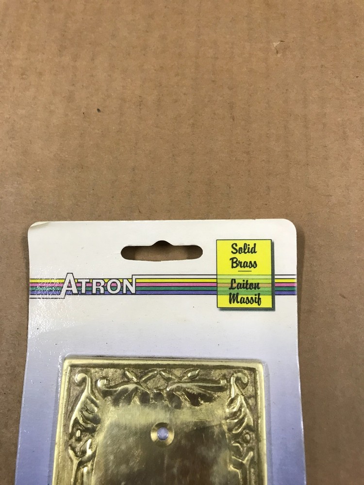New Vintage Atron Light Switch Plate Cover - Model #1-62T