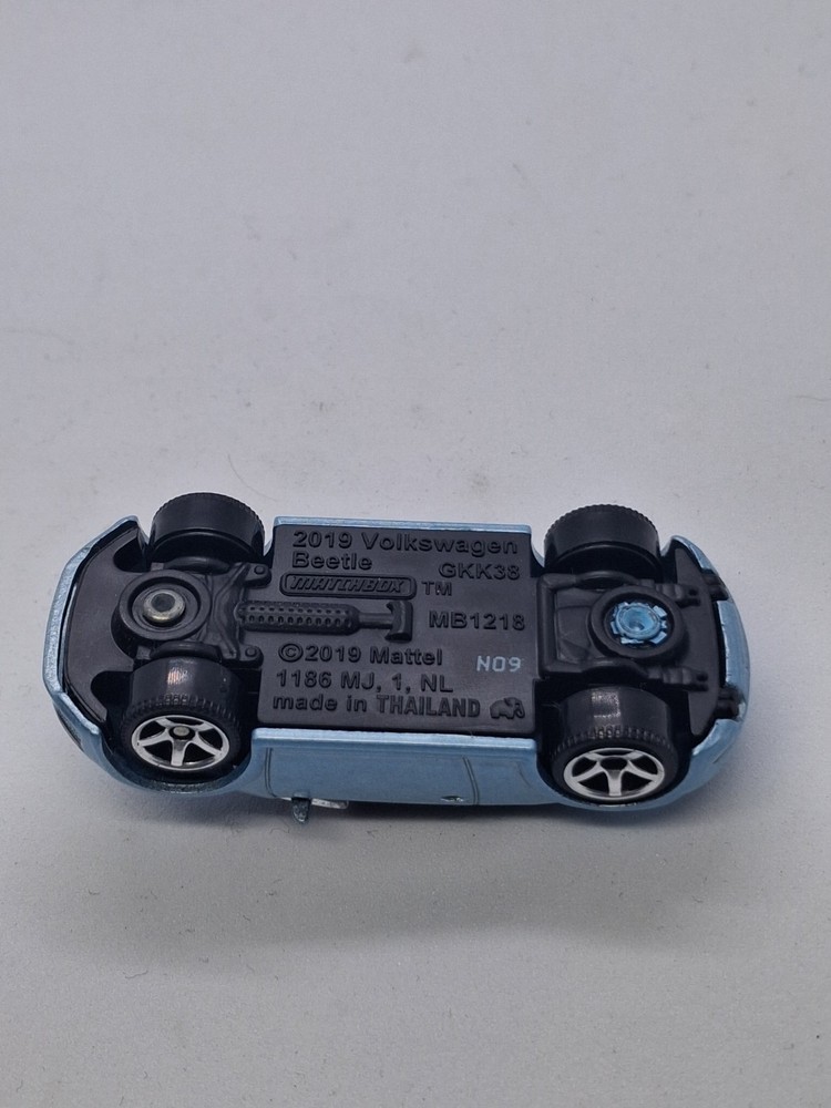 Matchbox '19 Volkswagen Beetle -Blue LOOSE MINT