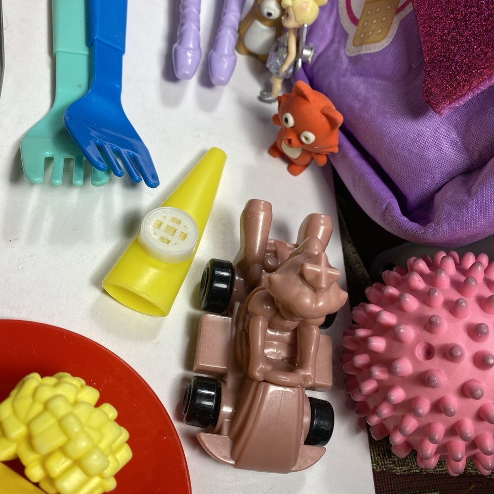 various toy lot 20 Plus Including A Working Bubble Machine With Bubbles