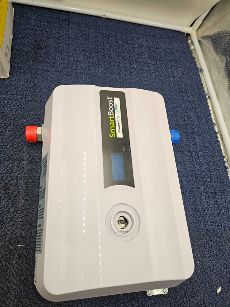 EcoSmart ECOTB240 SmartBoost™ Water Heater Booster 240VAC 60Hz 7.2kW 150psi Max