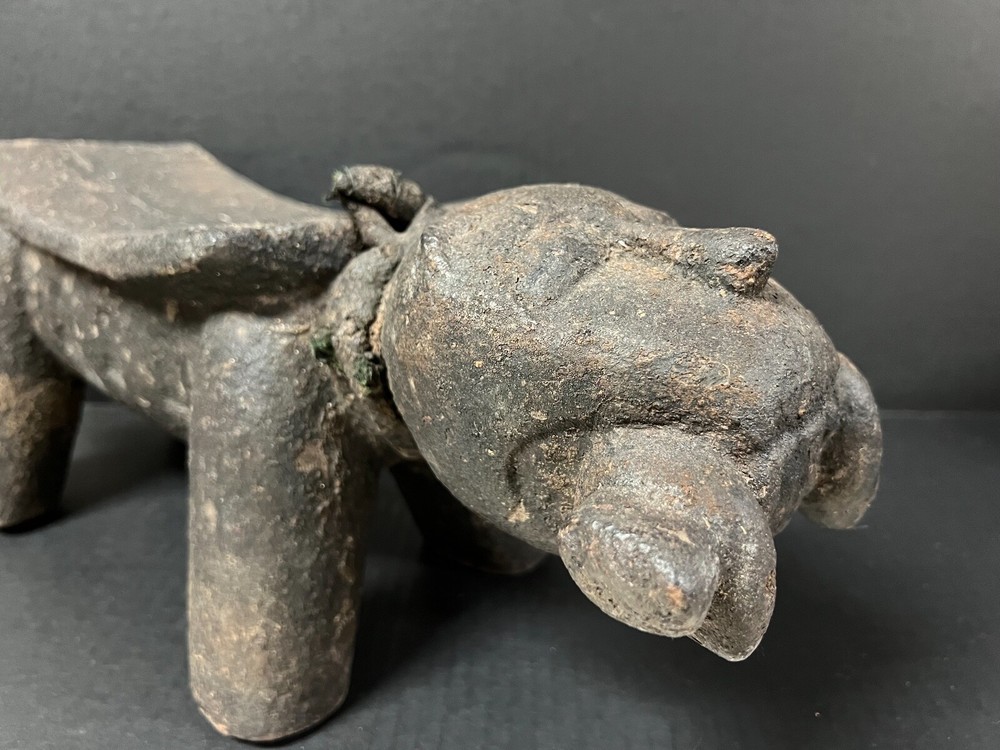 AFRICAN ART BAULE FISH STOOL