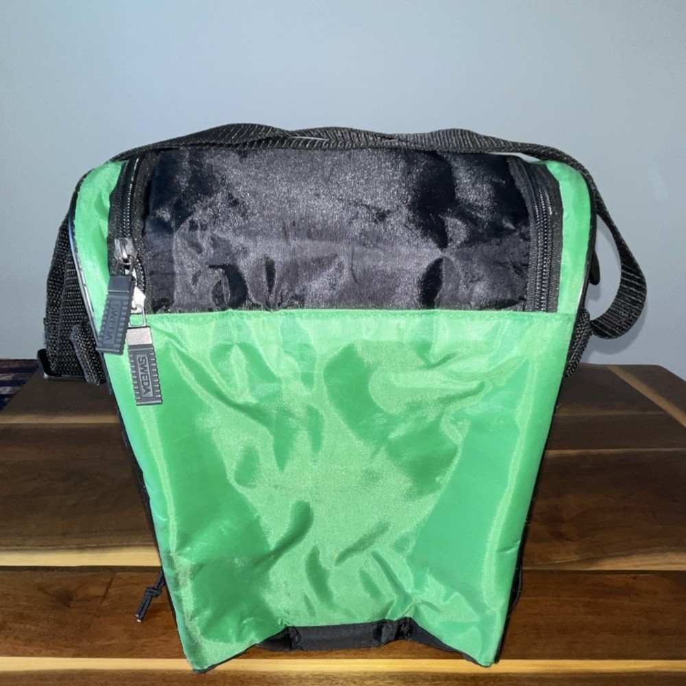 TRUGREEN Cooler Bag Green Black Polyester TB3003 Shoulder Strap Front Pocket