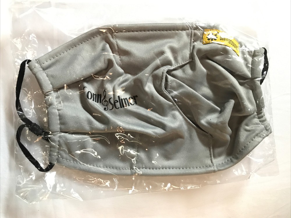 Conn-Selmer Gray Adjustable Face Mask