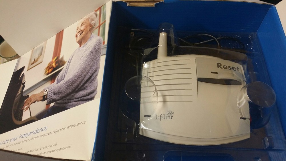 Philips Lifeline Communicator Unit 6800XT Tested -