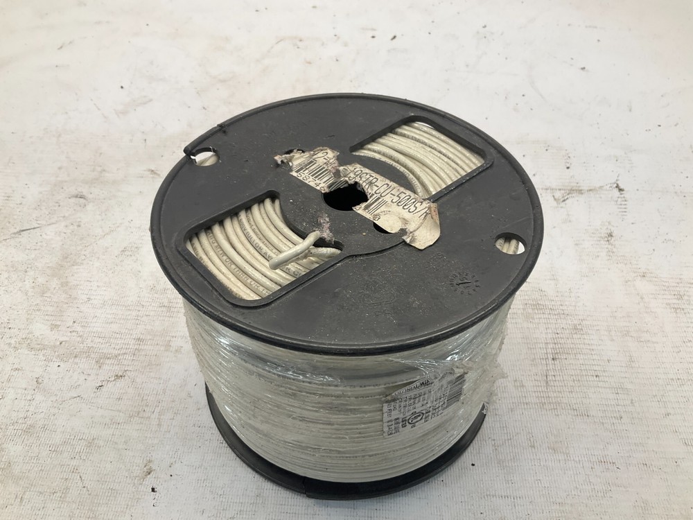 Colonial Wire & Cable Machine Tool Wire White P