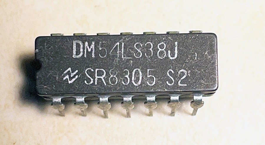 National DM54LS38J Military Quad 2 Input NAND Buffer - NOS