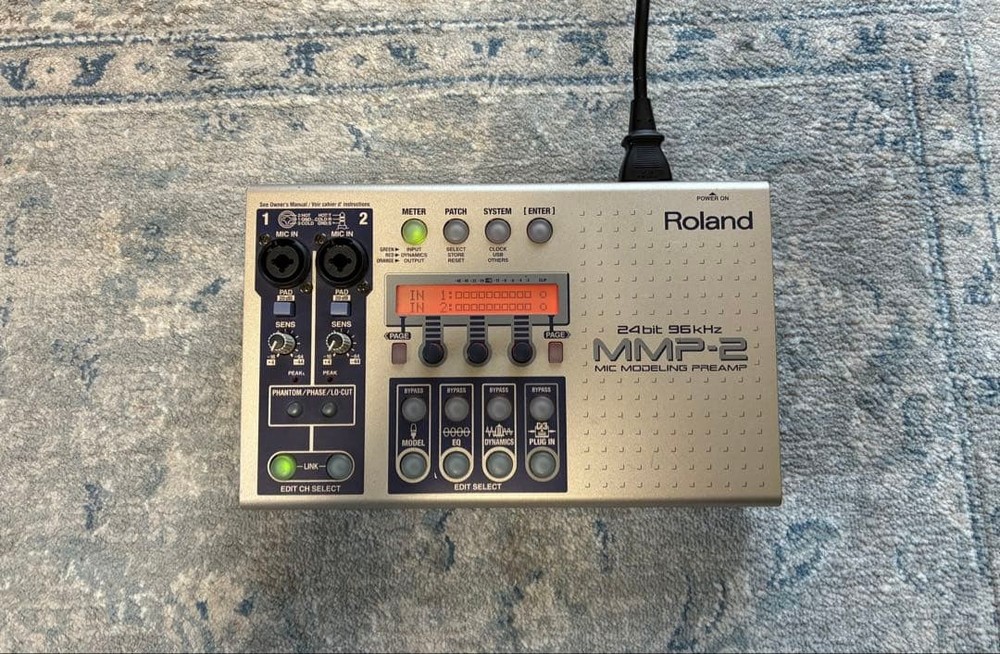 Roland MMP-2 Mic Modeling Preamp