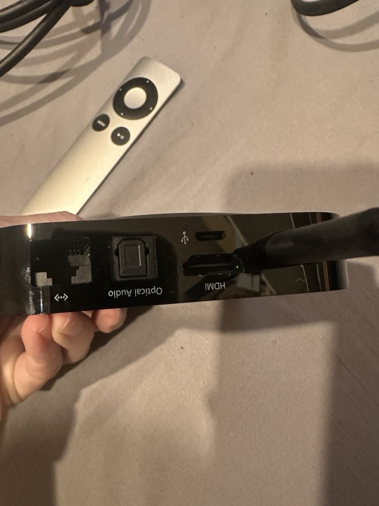 Apple TV - first Generation Used streaming Device Television Service, ￼￼￼