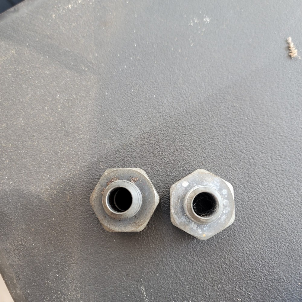 8AN Nitrous Oxide Bottle Nut