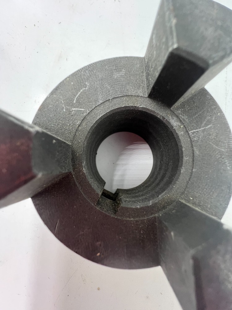 Standard Jaw Flex Half Coupling L099 3-Point - Stainless Steel