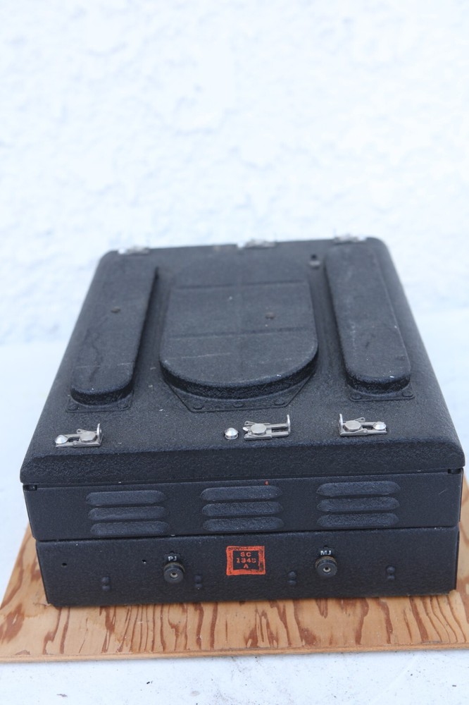 Signal Corps BC-645-A Receiver and Transmitter