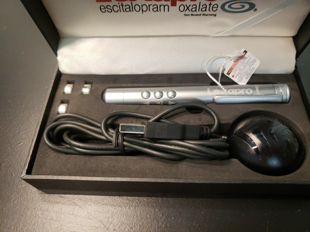 Lexapro Wireless Presenter And Laser Pointer With USB Receiver READ description