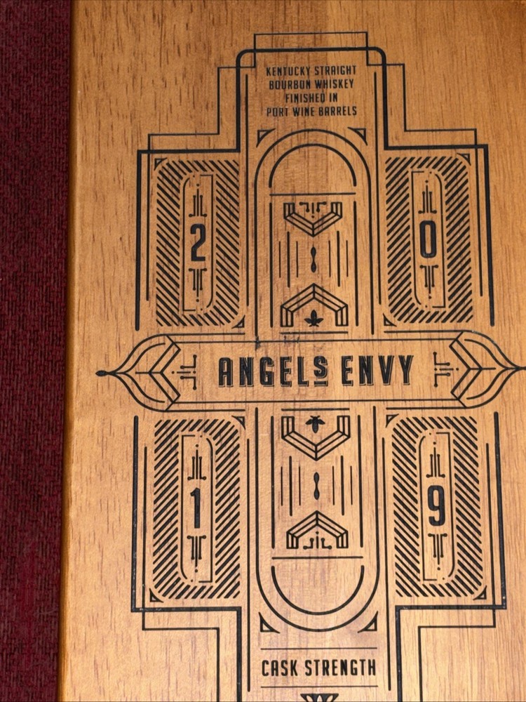 Angel’s Envy Bourbon Cask Strength 2019 Whiskey Solid Wooden Box