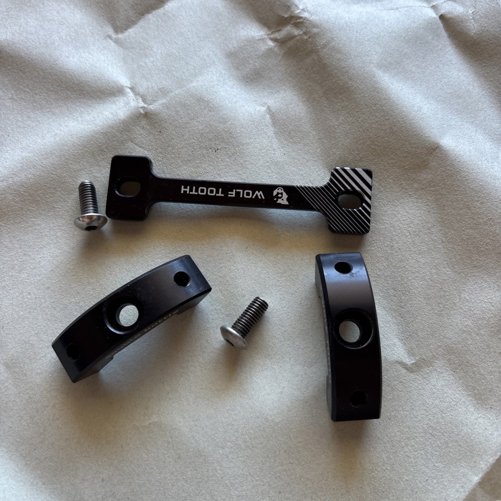 Wolf Tooth Components Double Bottle Adapter