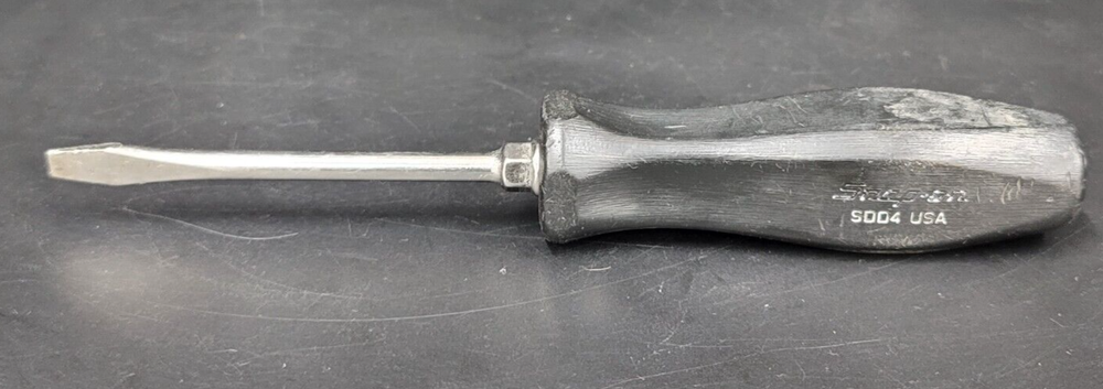 Snap on Tools Black Hard Handle 1/4" Flat Head Screwdriver SDD4