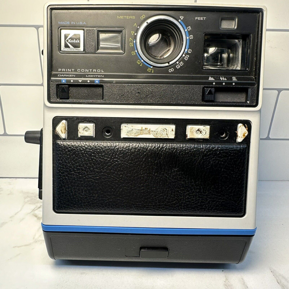 VINTAGE 1976 KODAK EK4 INSTANT CAMERA W/ ORIGINAL BOX & MANUAL UNTESTED