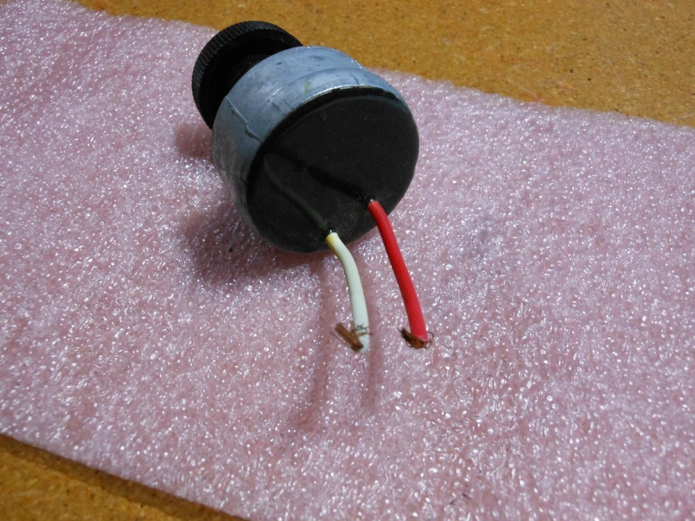 COLE HERSEE VARIABLE RESISTOR # 12378800 NSN: 5905-01-407-0035