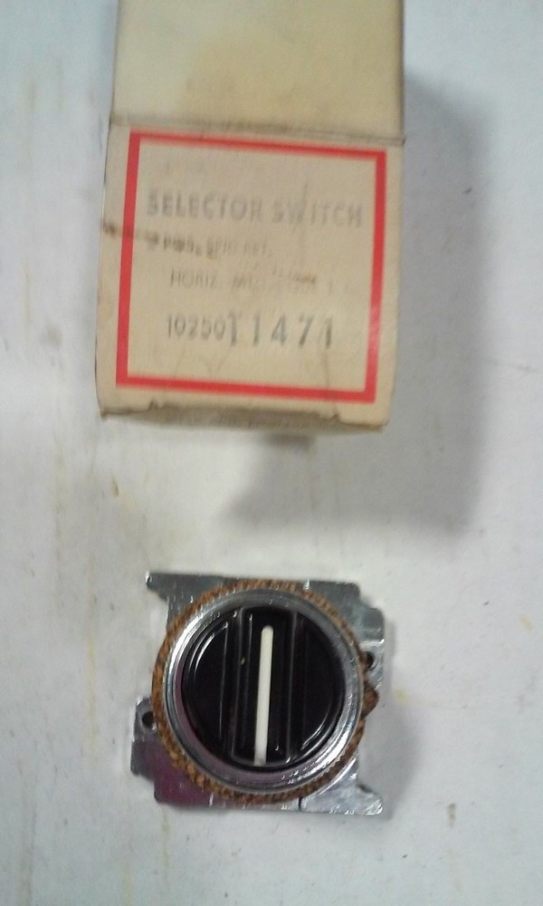 Cutler Hammer Selector Switch 10250T1471