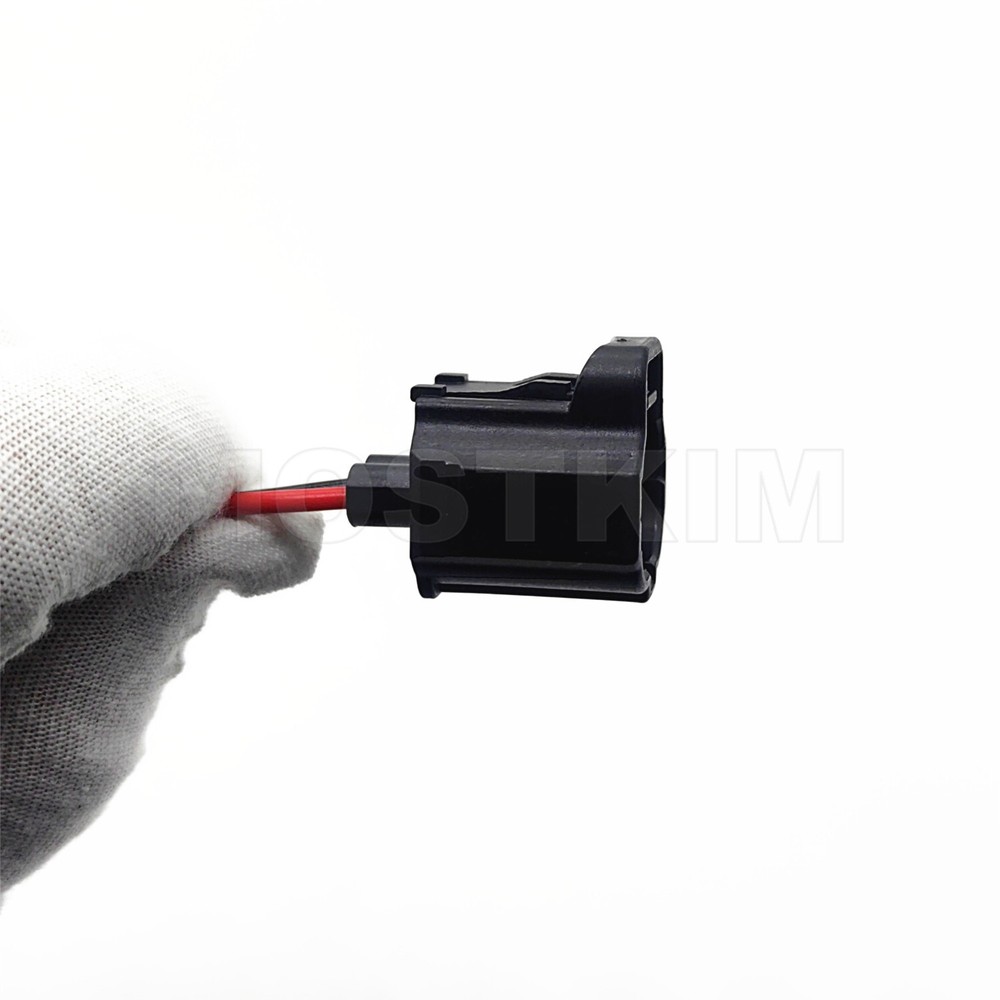 5014002AA Wire Harness Connector Pigtail Plug 05014002AA