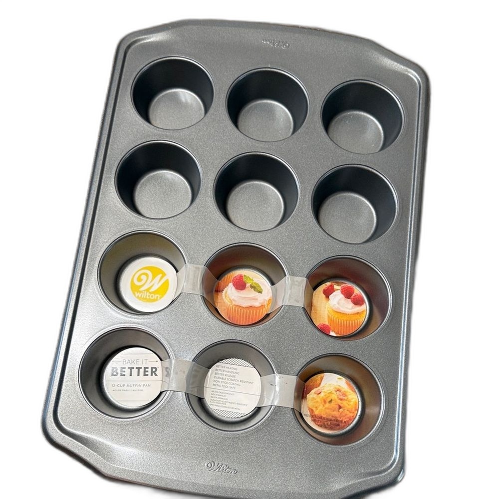 Wilton Silver Non-Stick 12-Cup Cupcake Pan