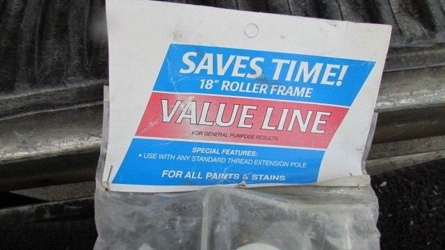 NEW 18” Paint Roller Holder