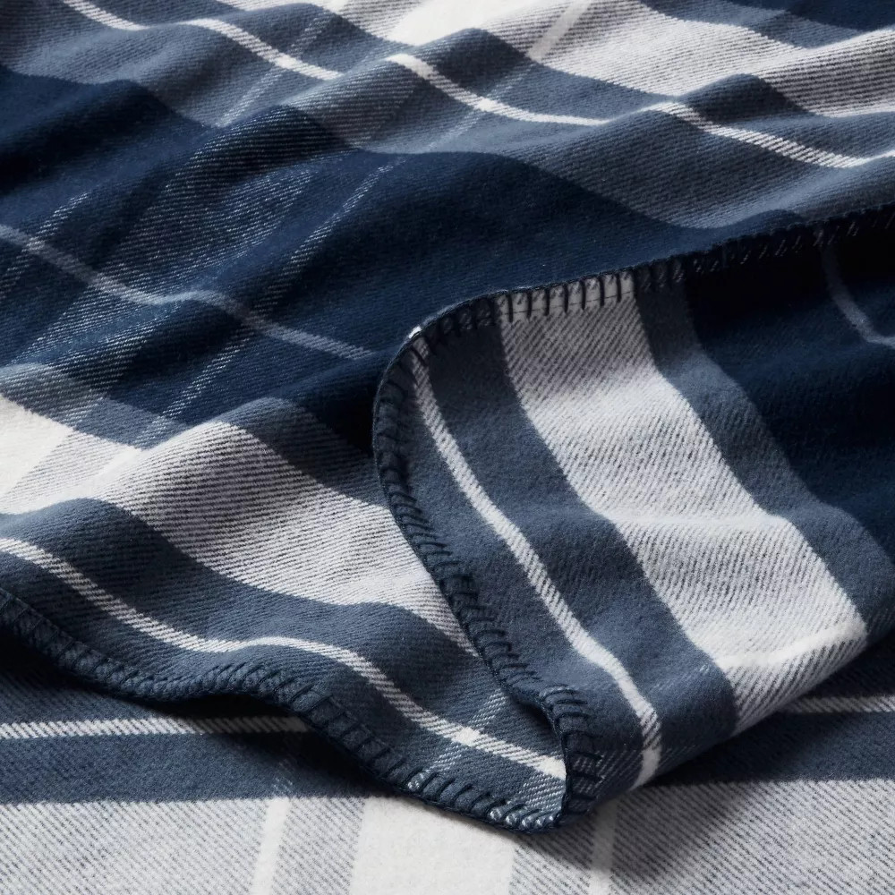 Full/Queen Brushed Cotton Blanket Blue Plaid - Threshold