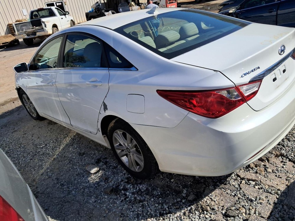 Engine ECM Electronic Control Module Left Hand Under Hood Fits 11 SONATA 4856342