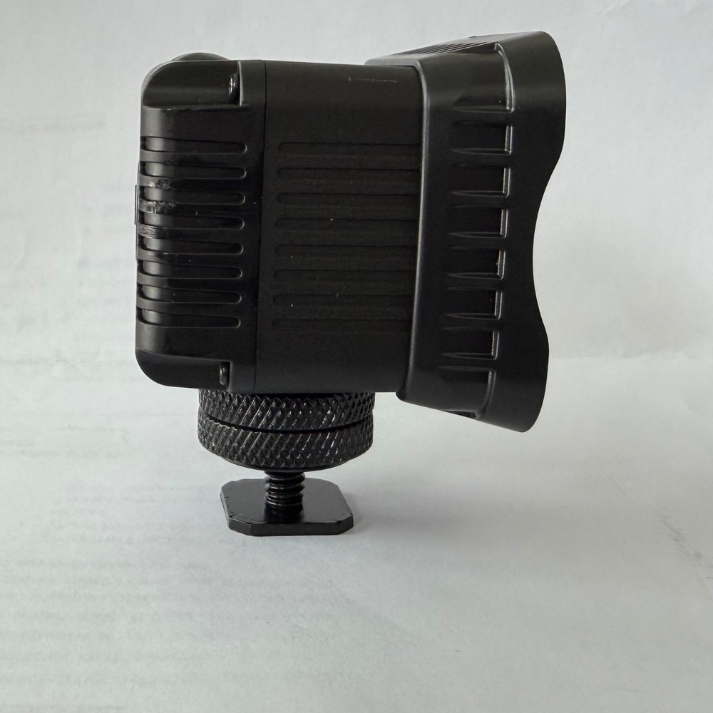 Lume Cube LC-V2 Waterproof LED Light With Charging Cable