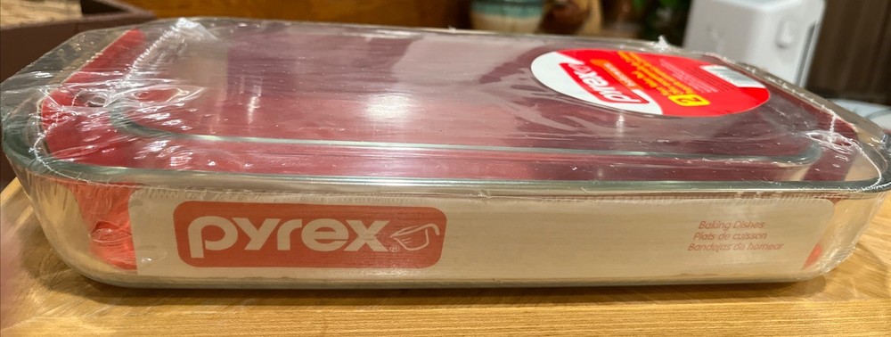 Pyrex Bakeware 2 Piece Value Pack, 7” x 11” & 9” x 13”, New