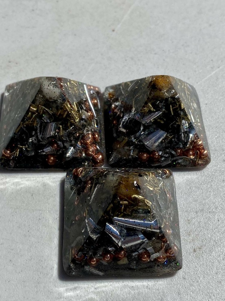 Holo Clear Small Pyramids Positive Orgone