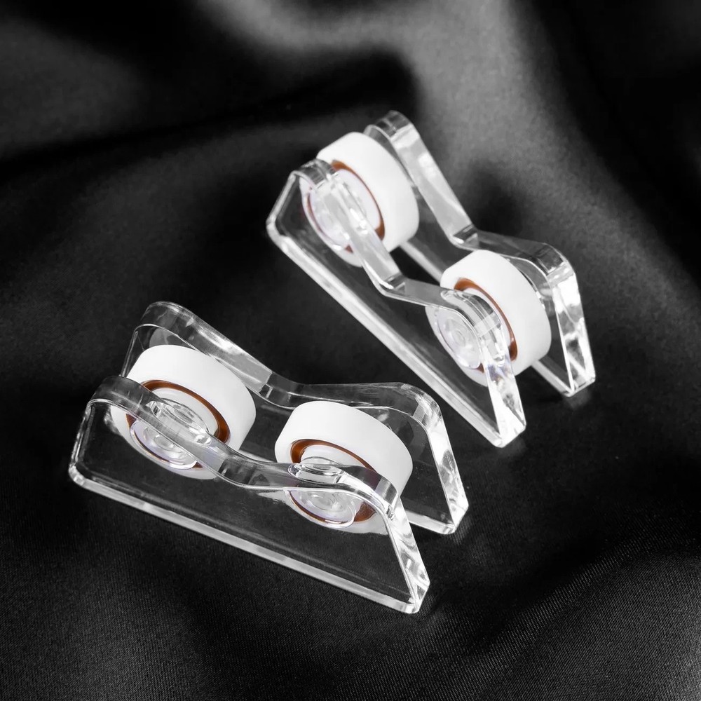 Cue Straightness Tester with Ferris Wheel Rollers