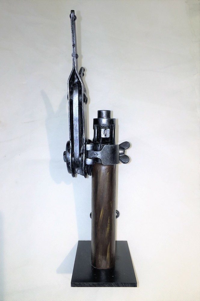 Wire Cutter for Enfield SMLE bayo. display stand