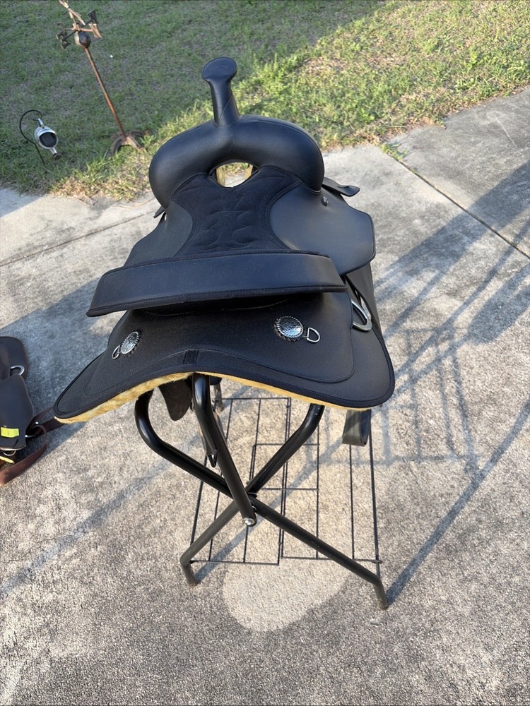 Wintec Saddle Black Seat