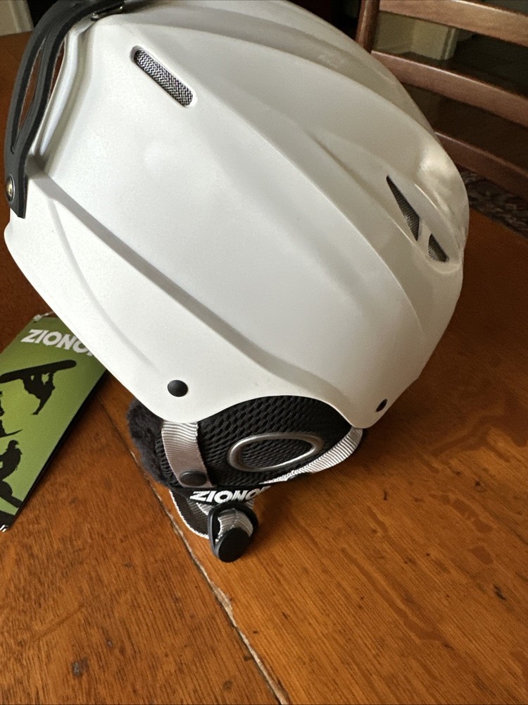 Zionor Ski Helmet