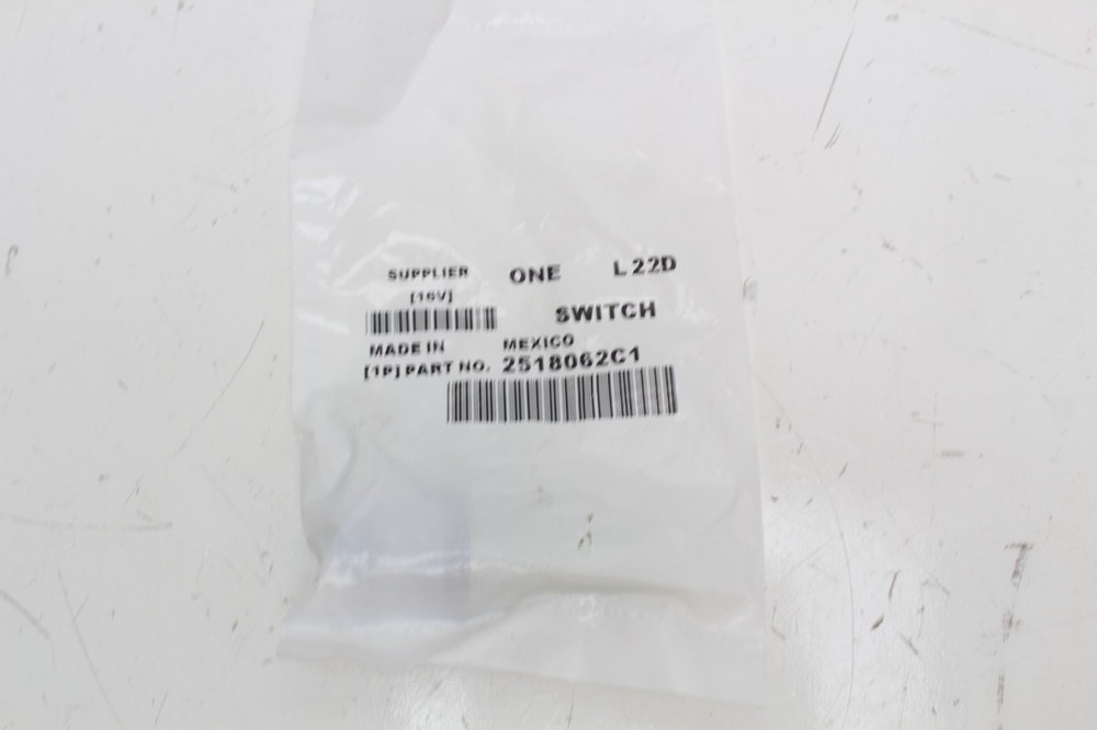 Genuine OEM International 2518062C1 Replacement Coolant Level Sensor Switch